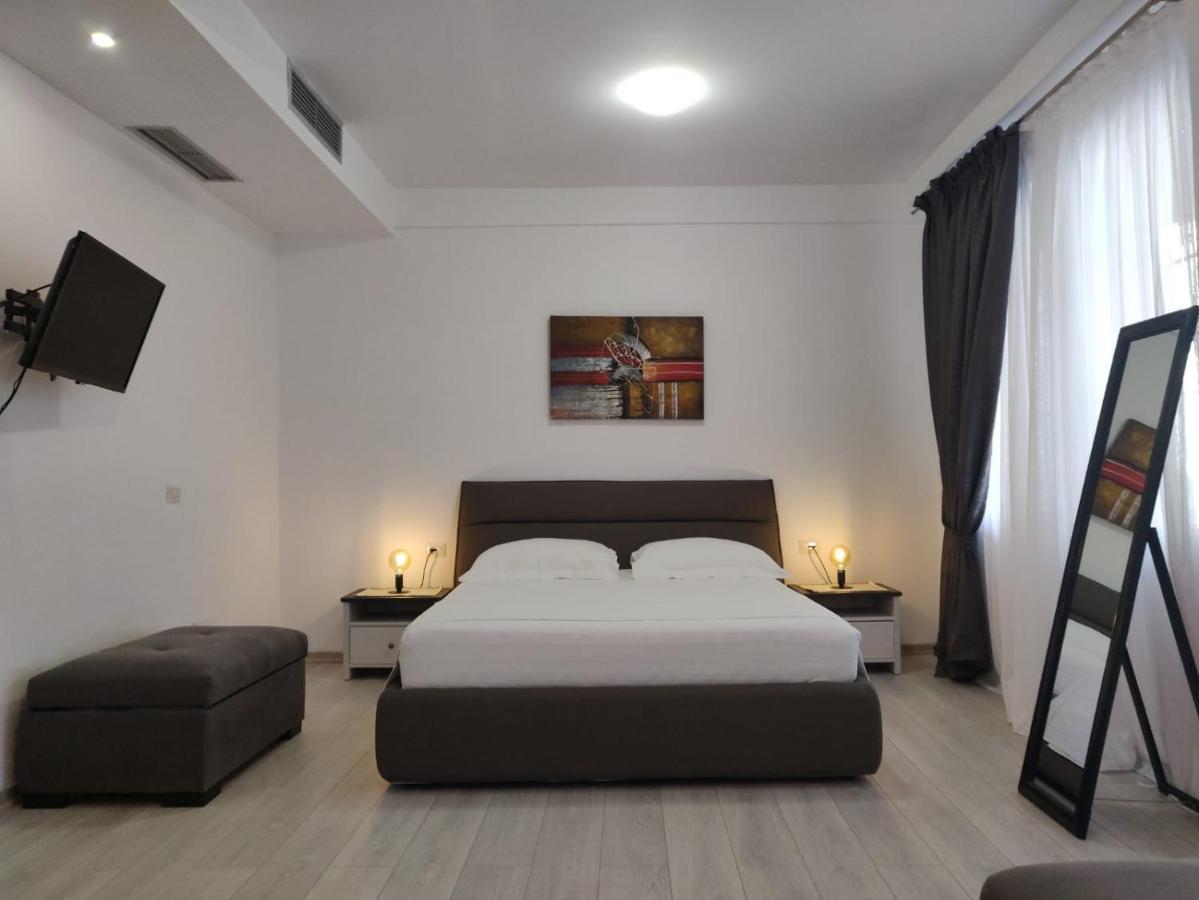 E&A Apartments Guesthouse Durrës Exterior foto
